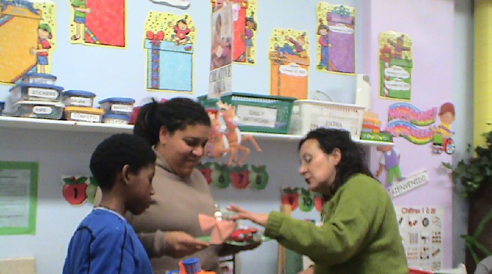 2005-12-16 - CHRISTMAS PARTY AT LILY'S HOUSE 027